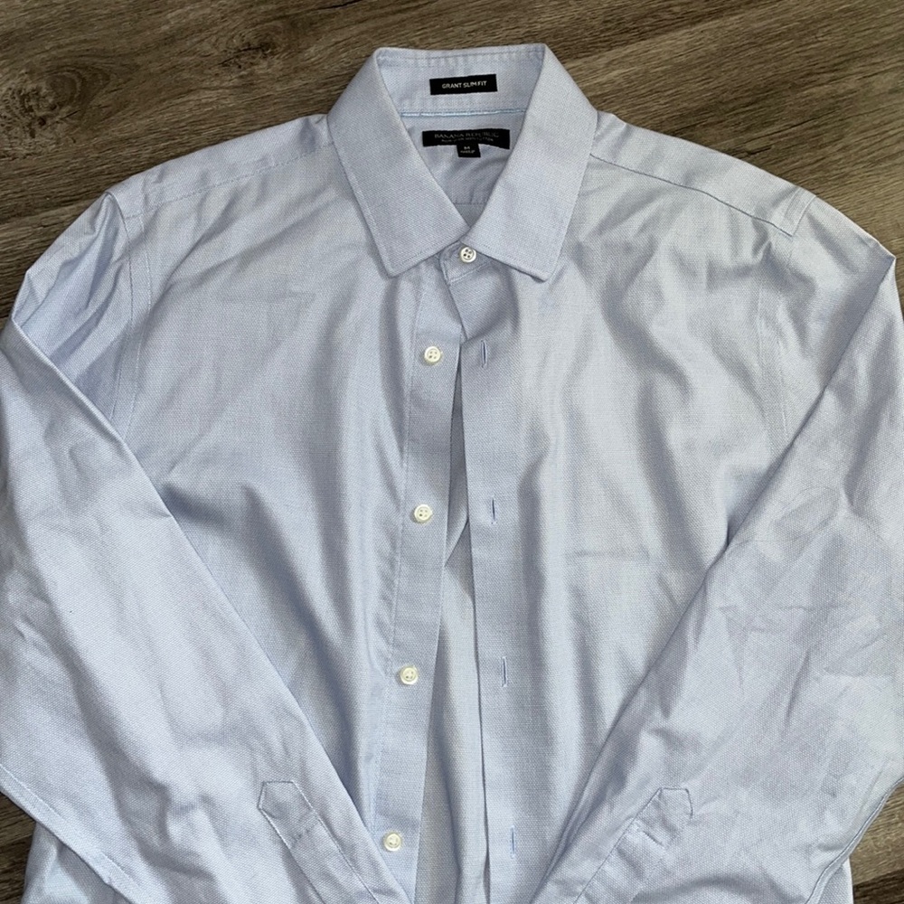 Banana Republic Grant Slim Fit Shirt - Medium